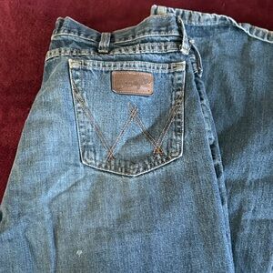 Wrangler Men's Denim Relaxed Fit Jeans in Blue